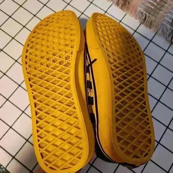 Vans UNISEX Yellow/Black Checkered‎ Sneakers M5.5/W7 - Picture 5 of 5